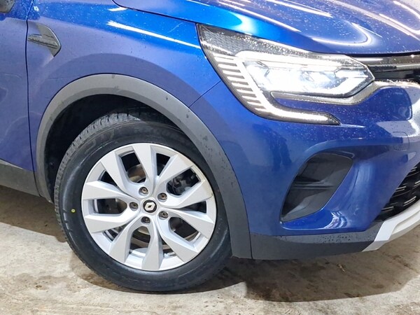 Used Renault Captur 2022 for sale - 76165968: Photo 9
