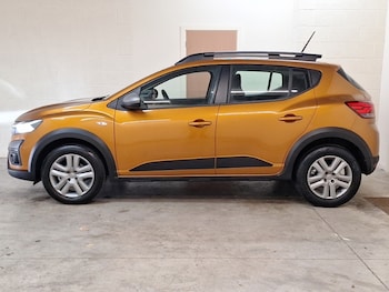 Used Dacia Sandero Stepway 2023 for sale - 79332643: Photo