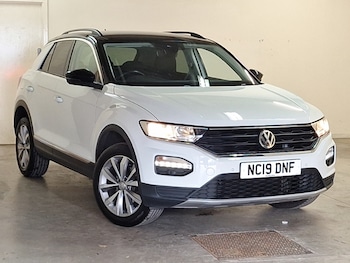 Used Volkswagen T-Roc 2019 for sale - 78113320: Photo