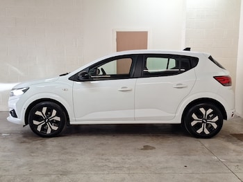 Used Dacia Sandero 2024 for sale - 79420076: Photo