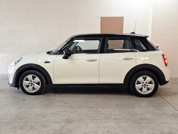 Used MINI Hatch 2020 for sale - 78872477: Photo