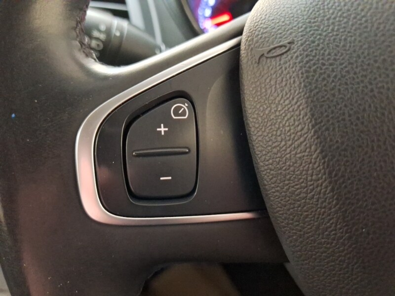 Used Renault Captur 2017 for sale - 78211225: Photo 13