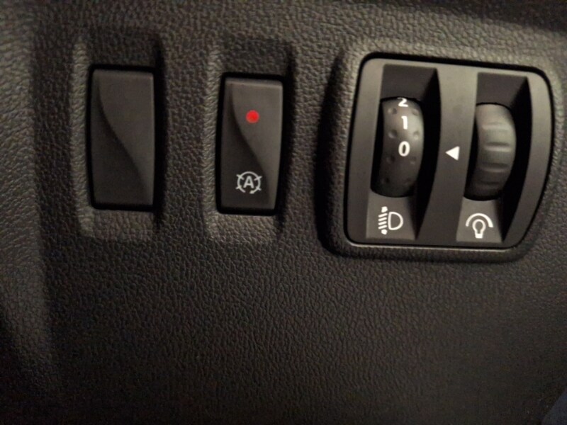 Used Renault Captur 2017 for sale - 78211225: Photo 19