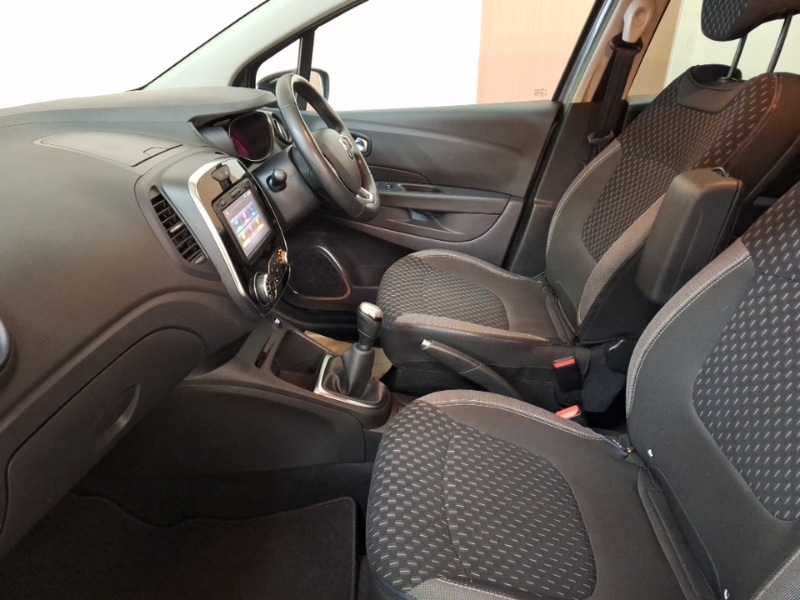 Used Renault Captur 2017 for sale - 78211225: Photo 5