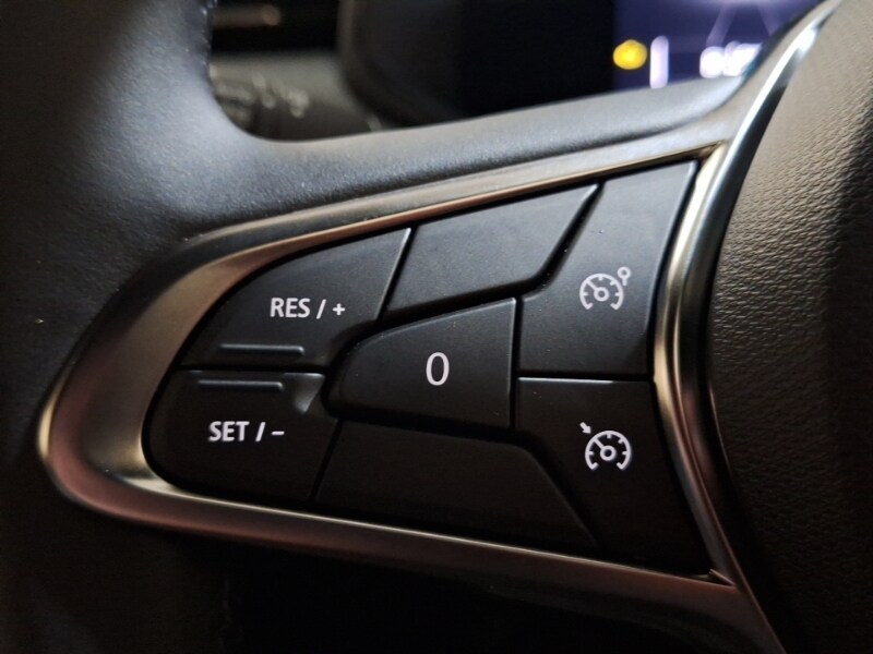 Used Renault Clio 2025 for sale - 77197900: Photo 18