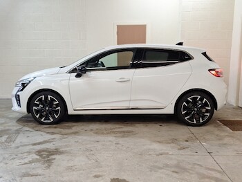 Used Renault Clio 2025 for sale - 77197900: Photo