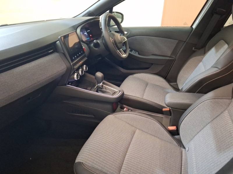 Used Renault Clio 2025 for sale - 77197900: Photo 5