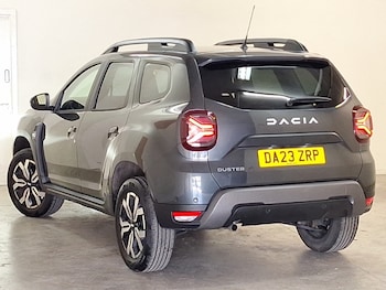 Used Dacia Duster 2023 for sale - 79336263: Photo