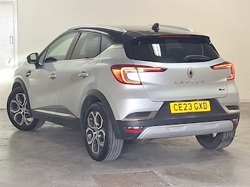 Used Renault Captur 2023 for sale - 79501570: Photo