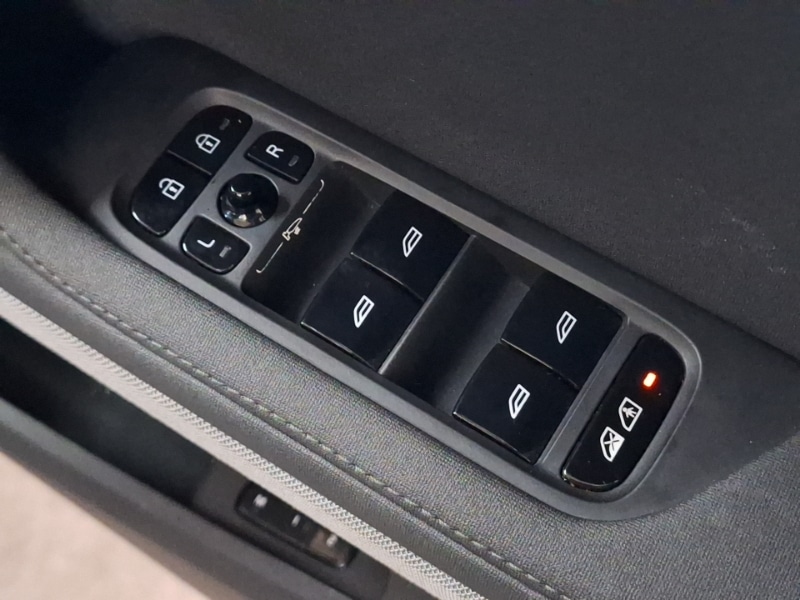 Used Polestar Polestar 2 2023 for sale - 77664033: Photo 12