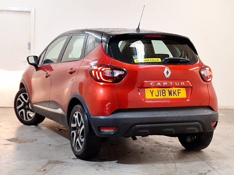 Used Renault Captur 2018 for sale - 76822273: Photo 3
