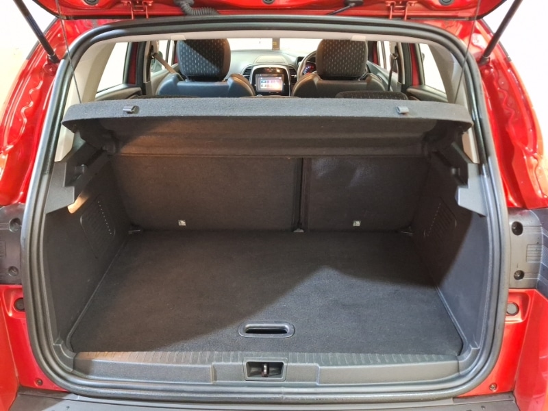 Used Renault Captur 2018 for sale - 76822273: Photo 8