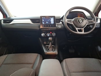 Used Renault Captur 2023 for sale - 79529665: Photo
