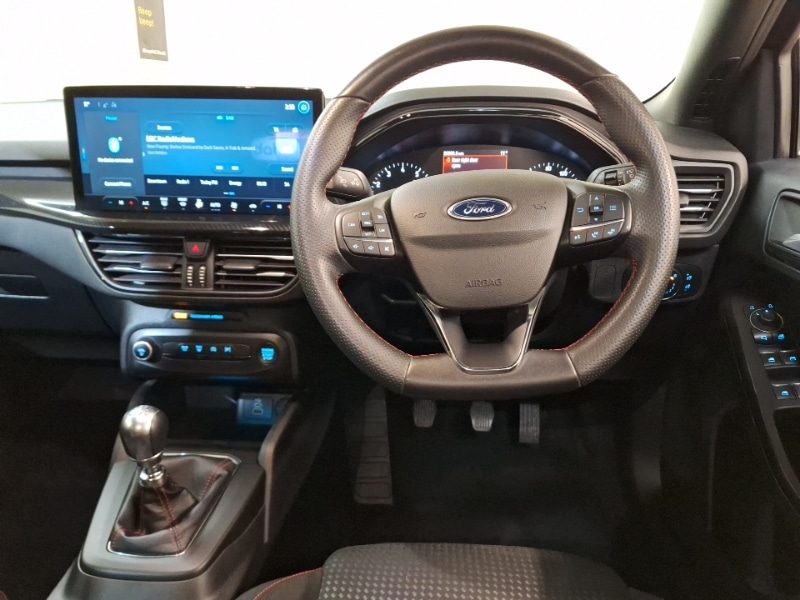 Used Ford Focus 2023 for sale - 76741742: Photo 10