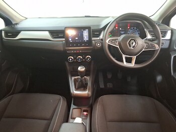 Used Renault Captur 2020 for sale - 77837991: Photo