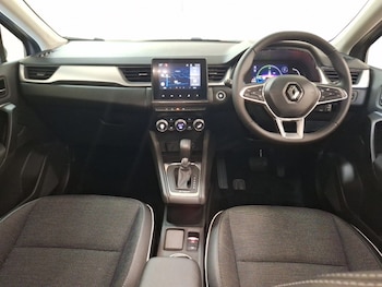 Used Renault Captur 2023 for sale - 78842080: Photo