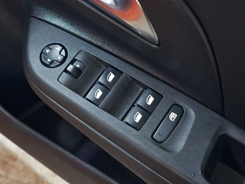 Used Vauxhall Corsa 2021 for sale - 76763735: Photo 12