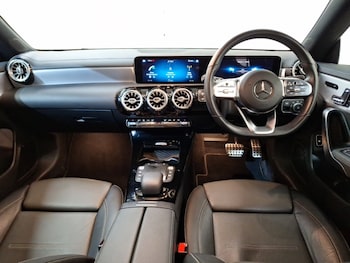 Used Mercedes-Benz CLA 2020 for sale - 76078482: Photo 2