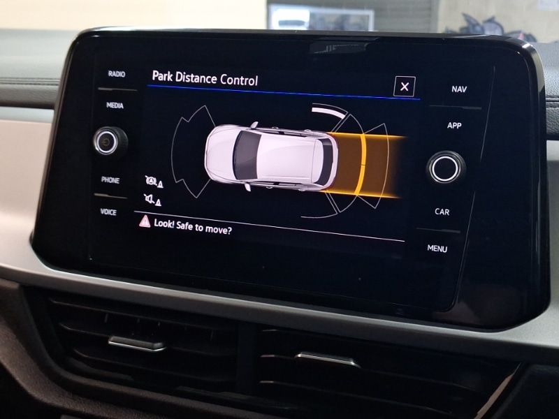 Used Volkswagen T-Roc 2024 for sale - 76566961: Photo 13