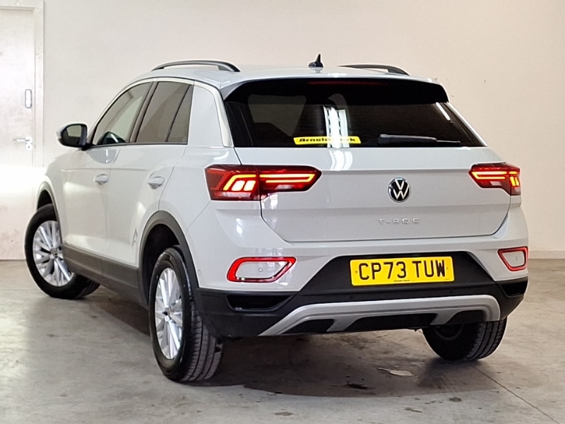 Used Volkswagen T-Roc 2024 for sale - 76566961: Photo 3