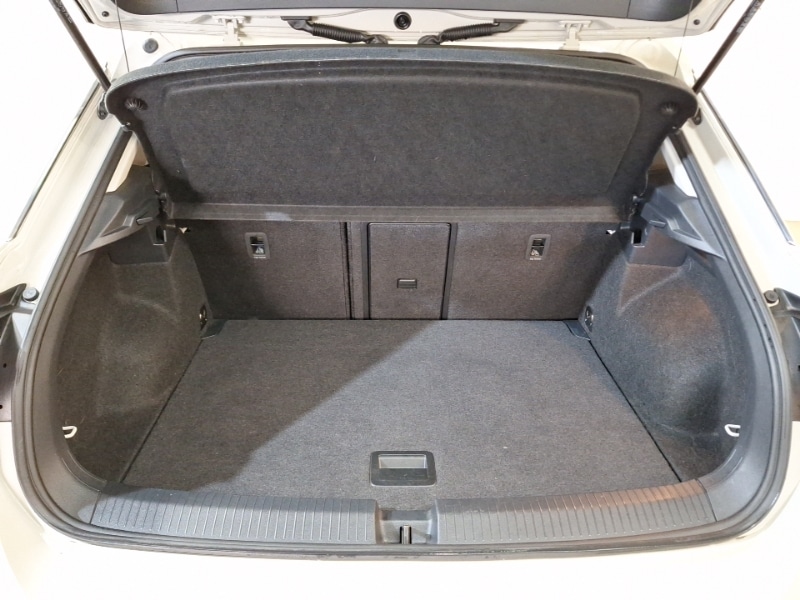 Used Volkswagen T-Roc 2024 for sale - 76566961: Photo 8