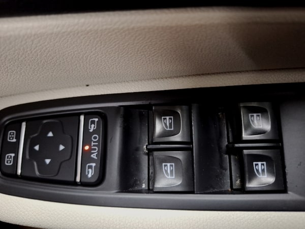 Used Renault Captur 2018 for sale - 76289362: Photo 19