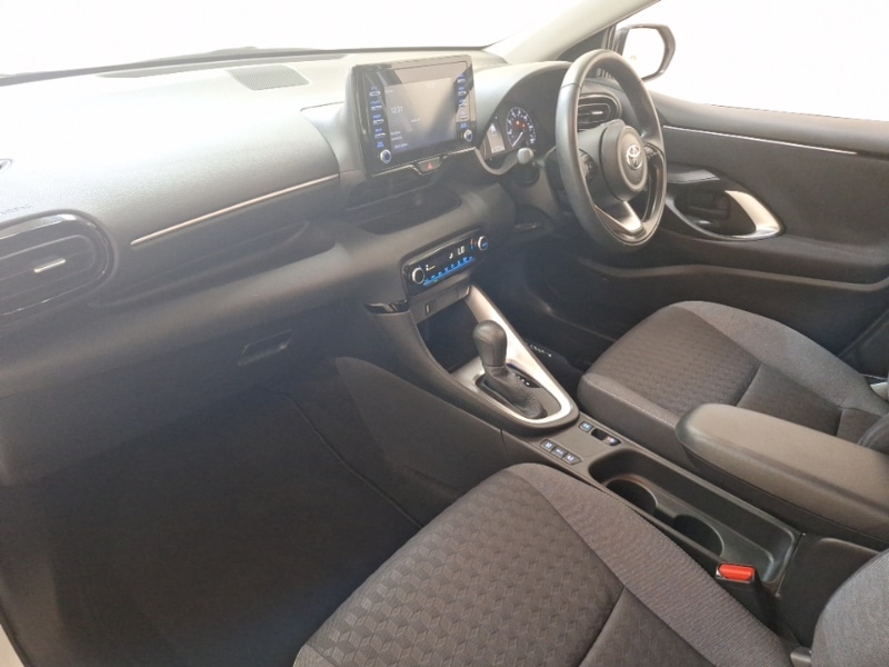 Used Toyota Yaris 2022 for sale - 76335637: Photo 5