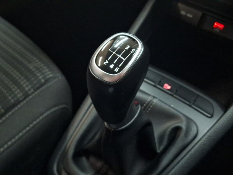 Used Kia Stonic 2022 for sale - 76437671: Photo 17