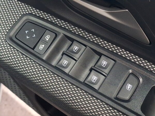 Used Dacia Sandero 2023 for sale - 76187783: Photo 12