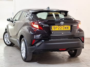 Used Toyota C-HR 2022 for sale - 75882654: Photo