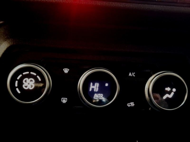 Used Dacia Sandero Stepway 2022 for sale - 77219231: Photo 11