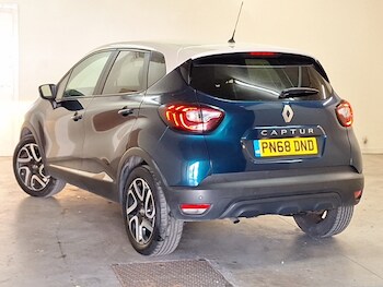 Used Renault Captur 2018 for sale - 78369337: Photo