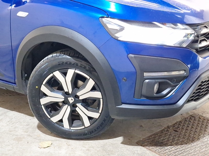 Used Dacia Sandero Stepway 2023 for sale - 76795254: Photo 9