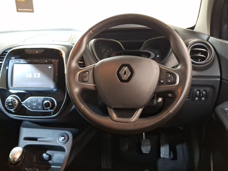 Used Renault Captur 2018 for sale - 76920397: Photo 10