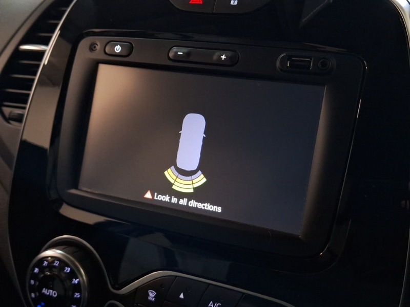 Used Renault Captur 2018 for sale - 76920397: Photo 13