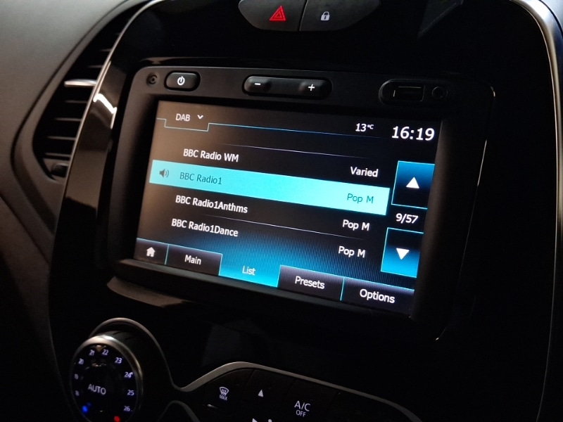 Used Renault Captur 2018 for sale - 76920397: Photo 15