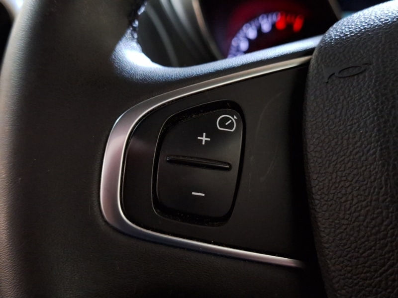 Used Renault Captur 2018 for sale - 76920397: Photo 18