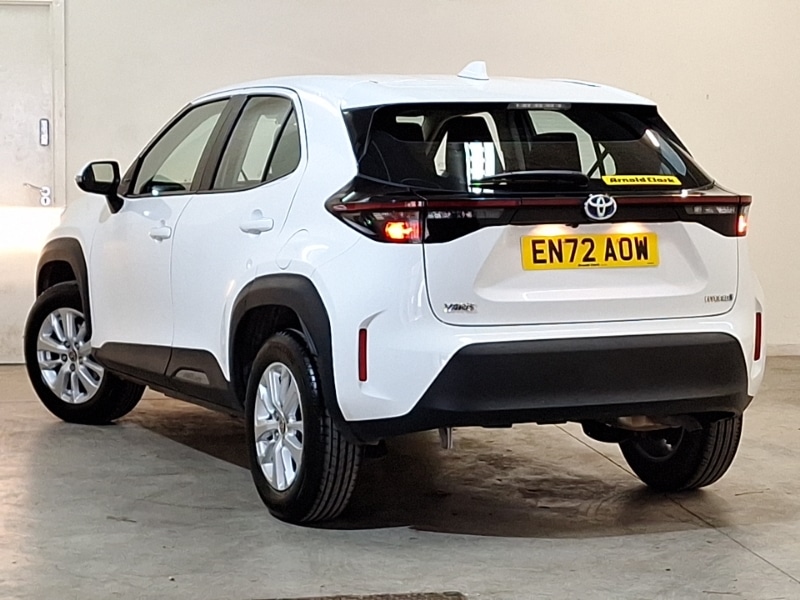 Used Toyota Yaris Cross 2023 for sale - 77921820: Photo 3