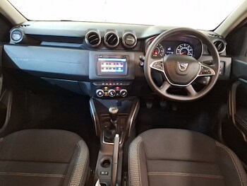 Used Dacia Duster 2018 for sale - 77453936: Photo