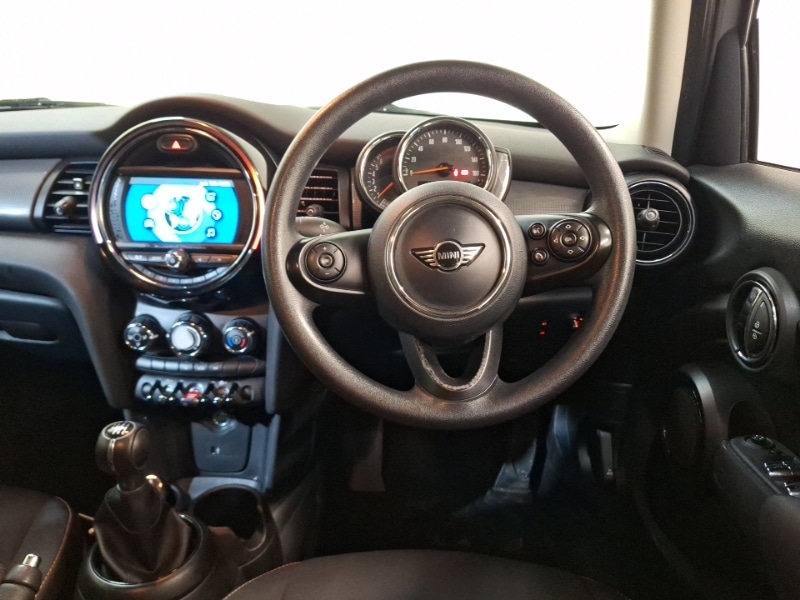 Used MINI Hatch 2018 for sale - 77623020: Photo 10