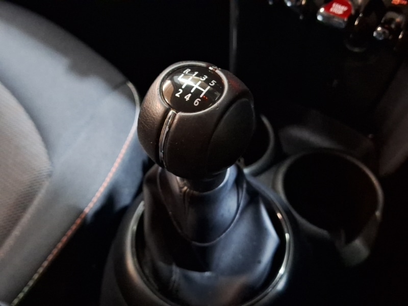 Used MINI Hatch 2018 for sale - 77623020: Photo 17