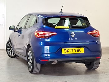 Used Renault Clio 2021 for sale - 75644992: Photo