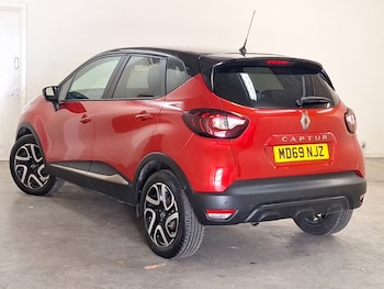Used Renault Captur 2020 for sale - 78953055: Photo
