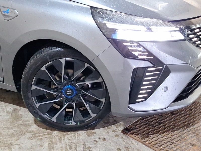 Used Renault Clio 2025 for sale - 77669740: Photo 9