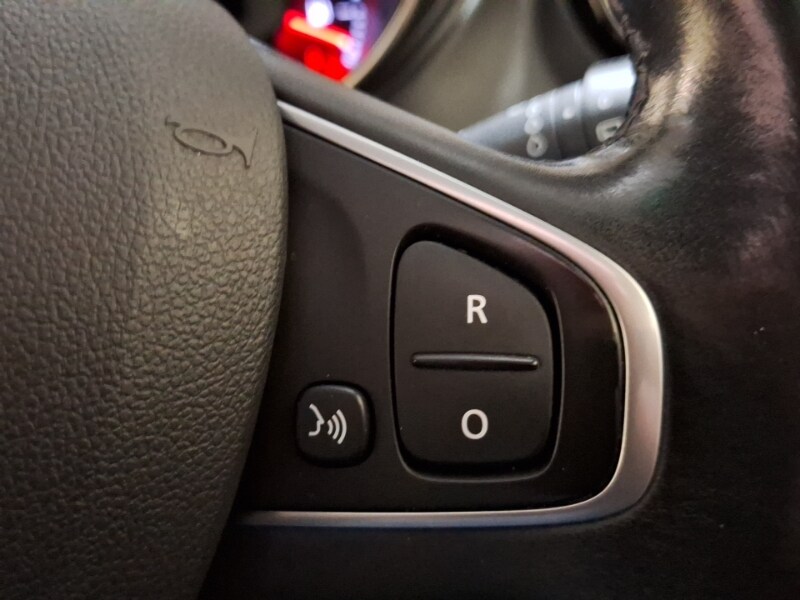 Used Renault Captur 2019 for sale - 76763729: Photo 19