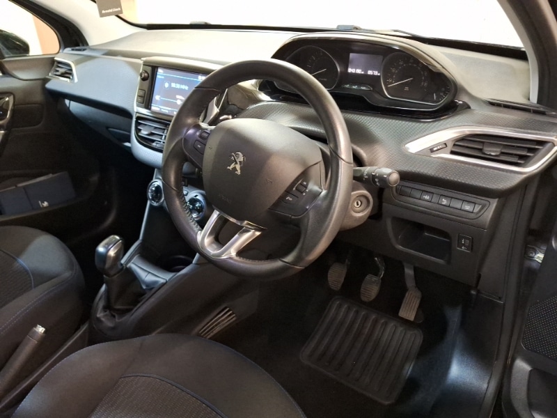 Used Peugeot 208 2019 for sale - 76964029: Photo 11