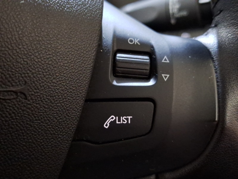 Used Peugeot 208 2019 for sale - 76964029: Photo 19