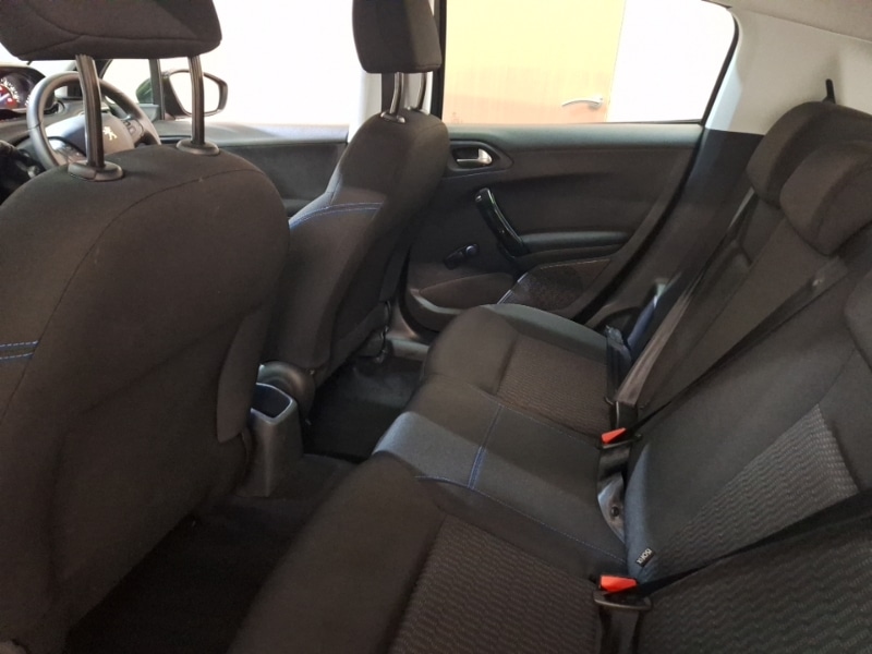 Used Peugeot 208 2019 for sale - 76964029: Photo 6