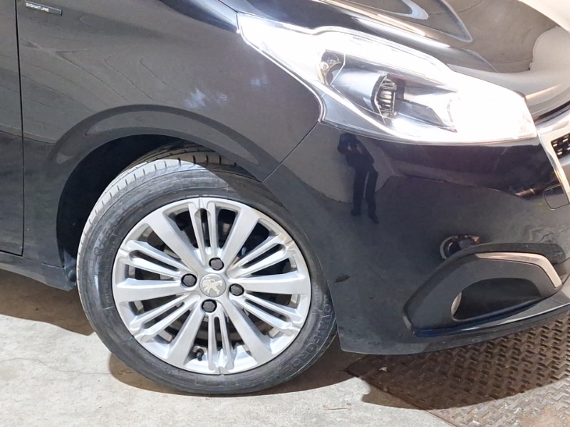 Used Peugeot 208 2019 for sale - 76964029: Photo 9