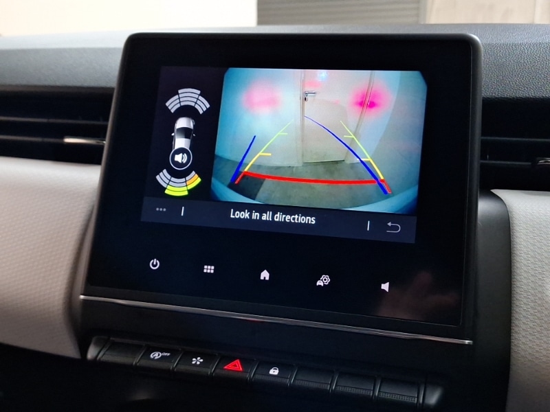 Used Renault Clio 2022 for sale - 76459764: Photo 13